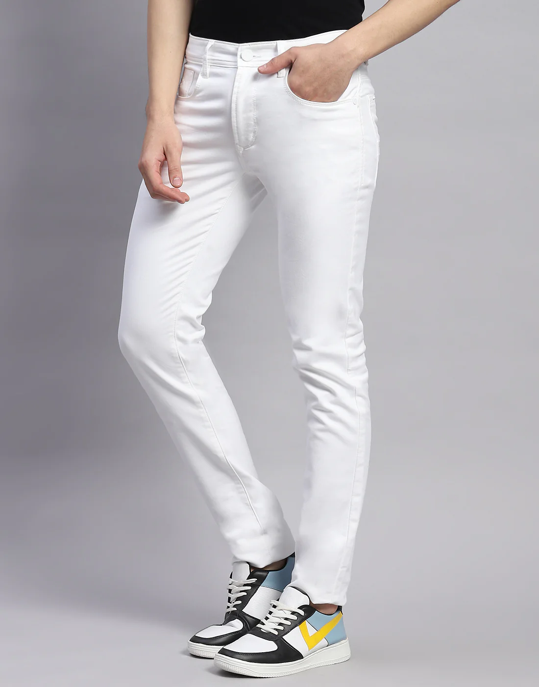 Men White Light Wash Skinny Fit Denim - Image 3