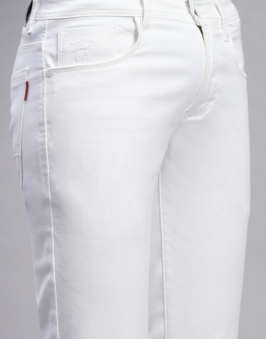Men White Light Wash Skinny Fit Denim - Image 6