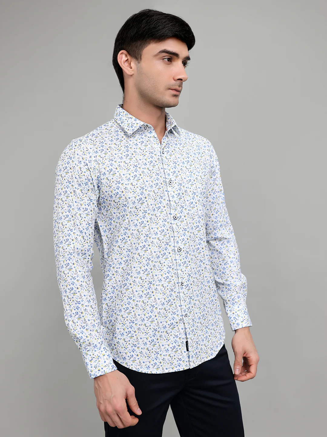 Men White Printed Collar Full Sleeve Shirt - Image 3
