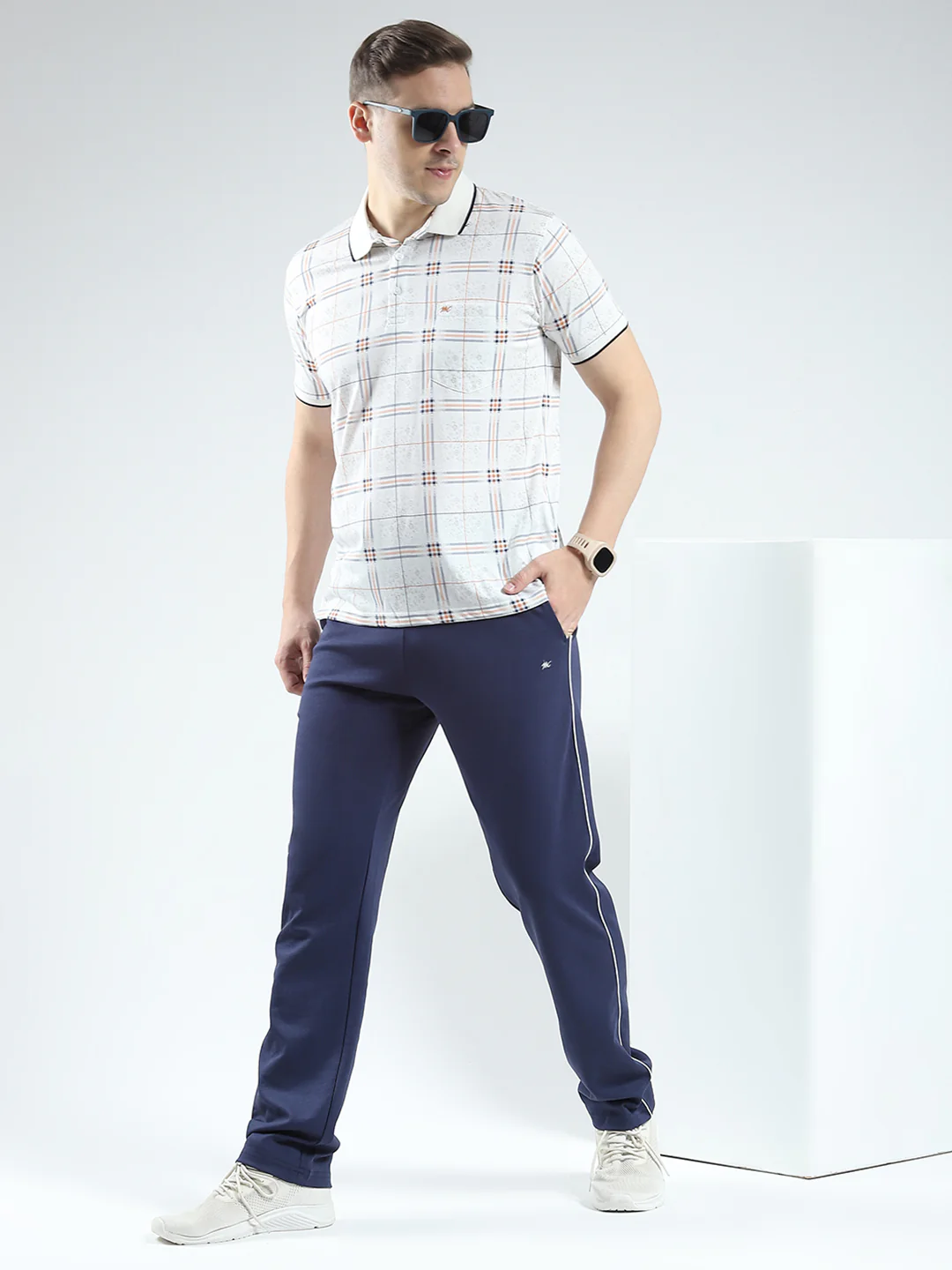 Men White Printed Collar Half Sleeve Lower Set - Image 2