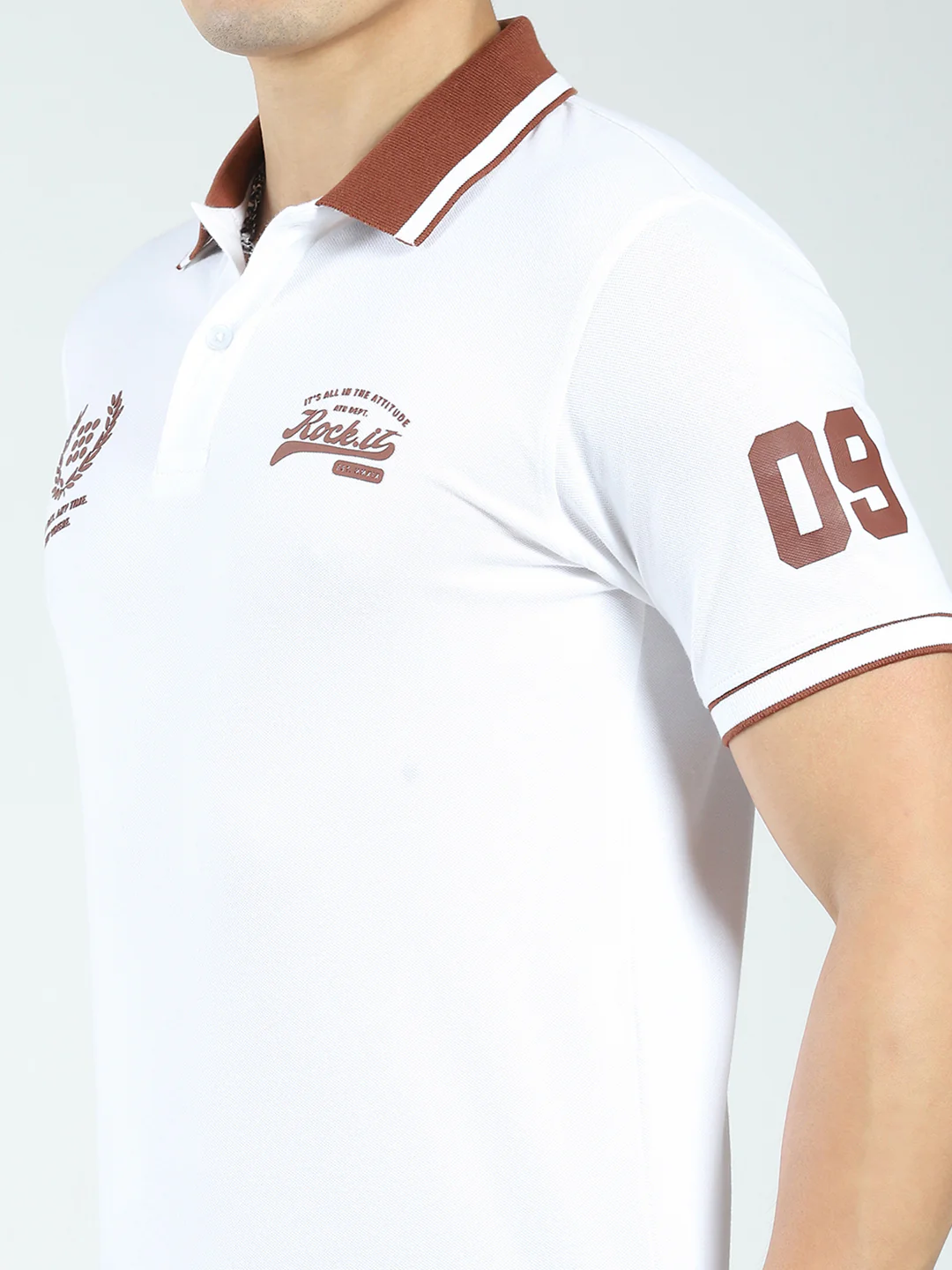 Rock.it Men White Printed Collar Half Sleeve T-Shirt - Image 6