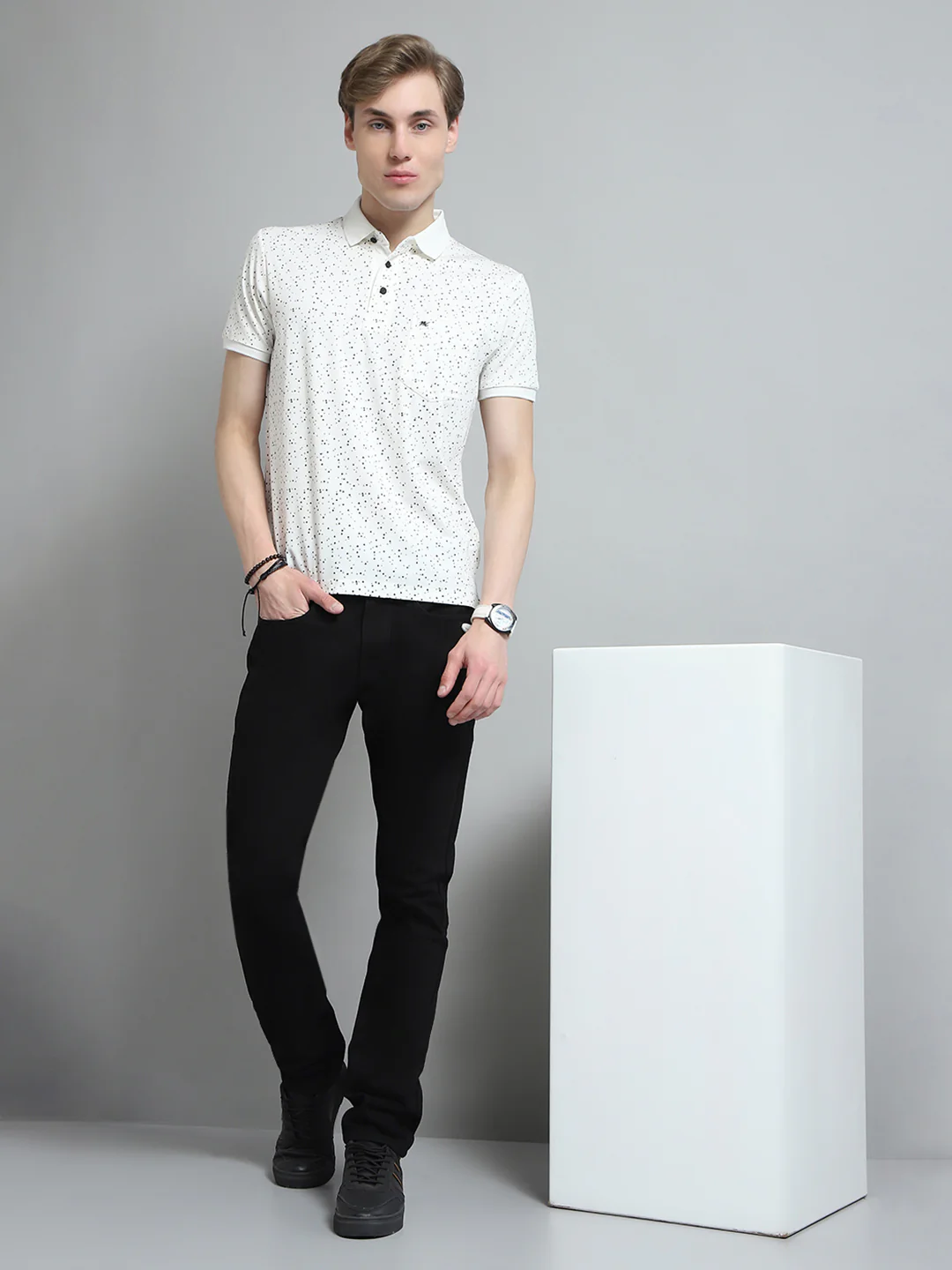 Men White Printed Collar Half Sleeve T-Shirt - Image 2