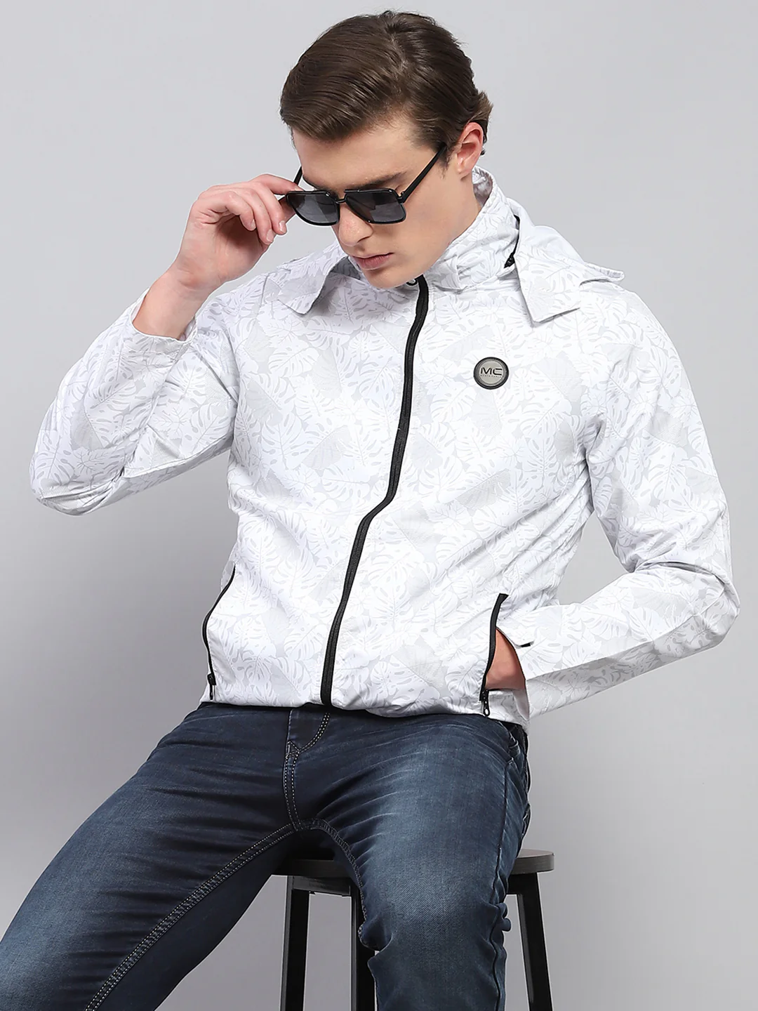 Men White Printed Detachable Hood Full Sleeve Jacket - Image 7