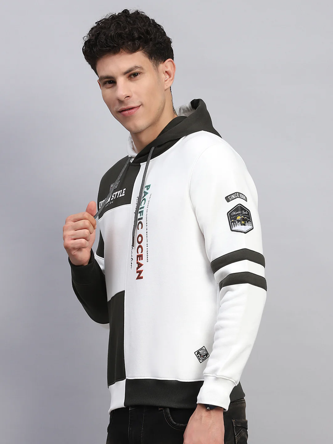 Men White Printed Hooded Full Sleeve Sweatshirt - Image 4
