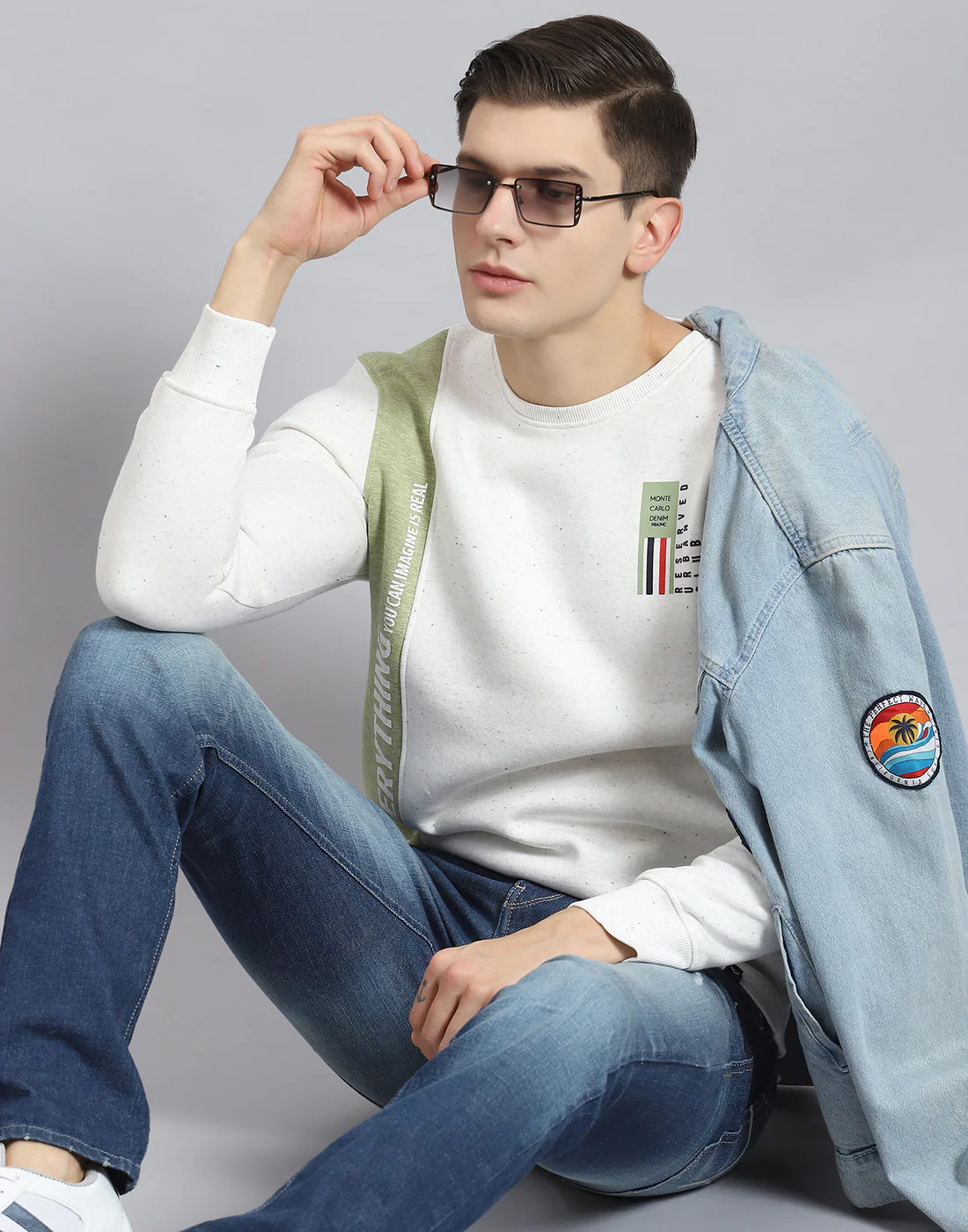 Men White Printed Round Neck Full Sleeve Sweatshirt - Image 2
