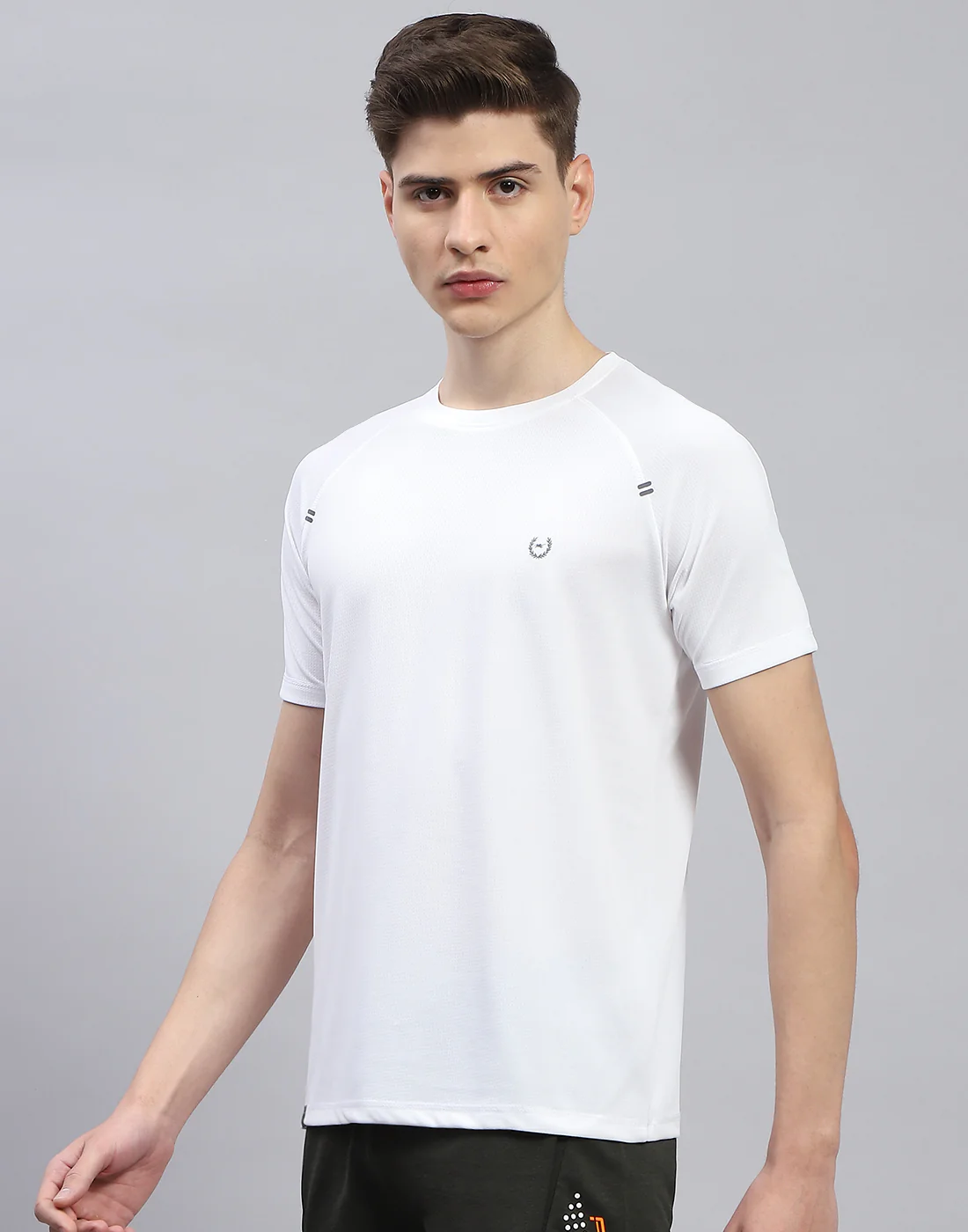 Men White Printed Round Neck Half Sleeve T-Shirt - Image 3