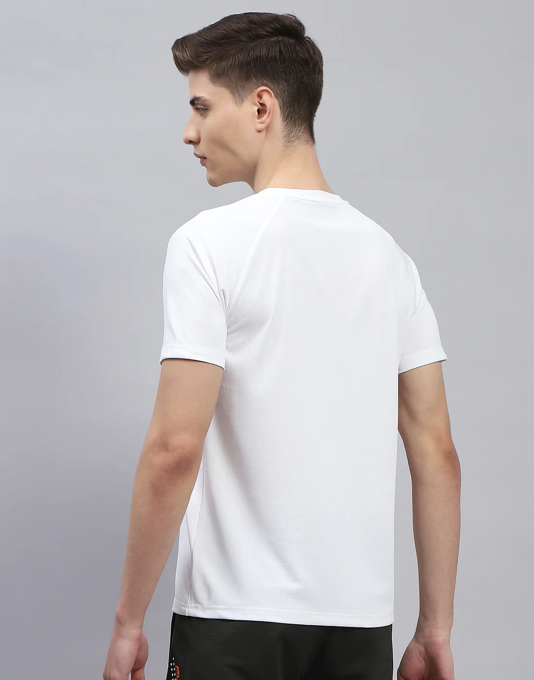 Men White Printed Round Neck Half Sleeve T-Shirt - Image 5