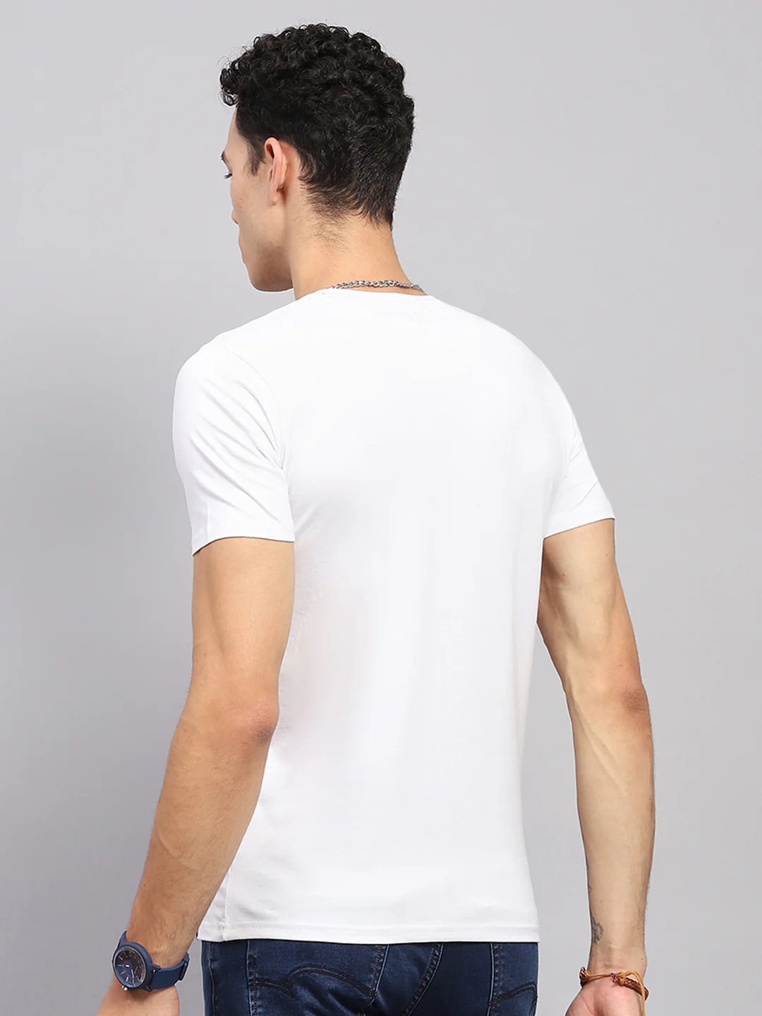 Men White Printed Round Neck Half Sleeve T-Shirt - Image 5