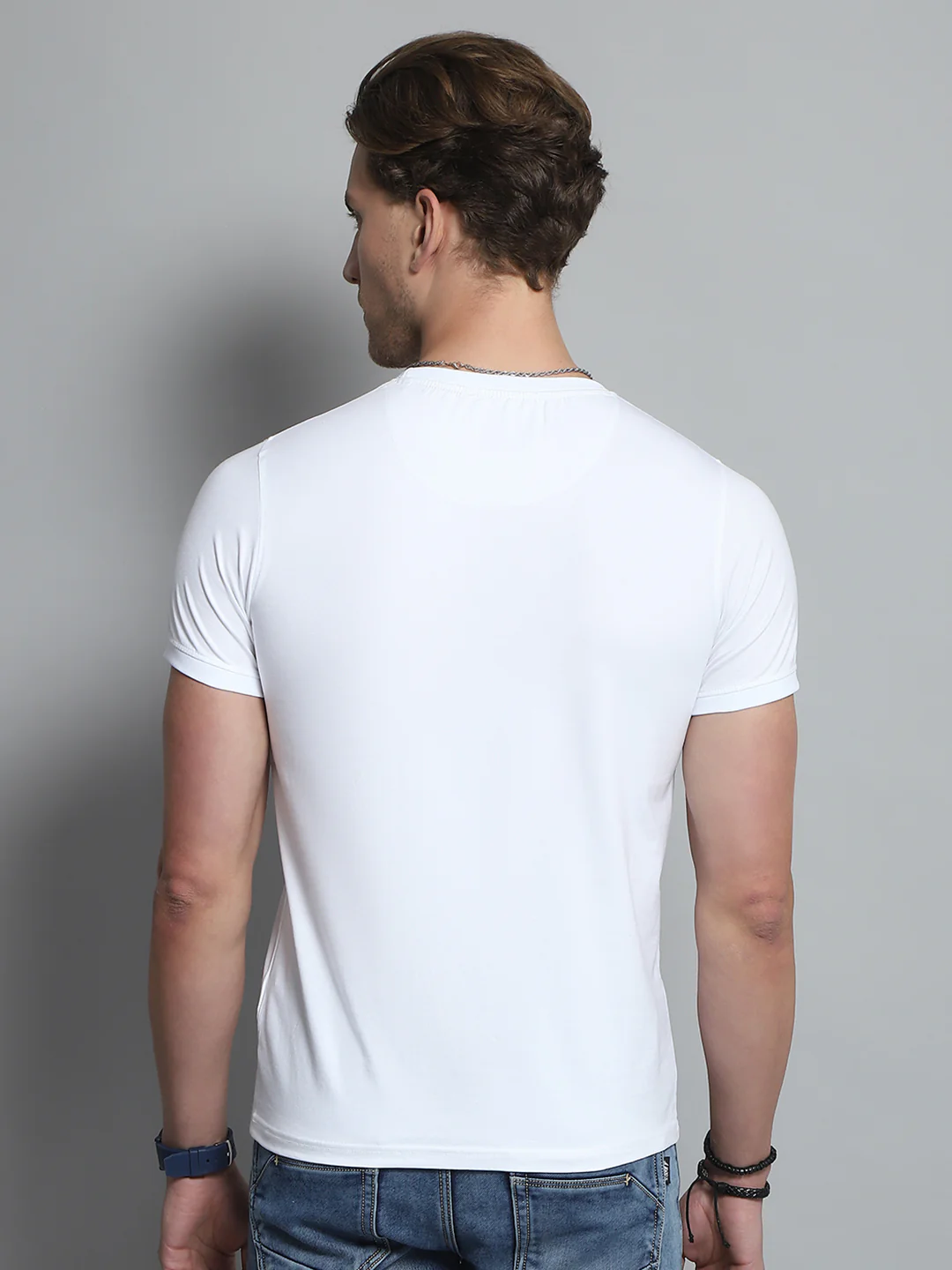 Men White Printed Round Neck Half Sleeve T-Shirt - Image 5