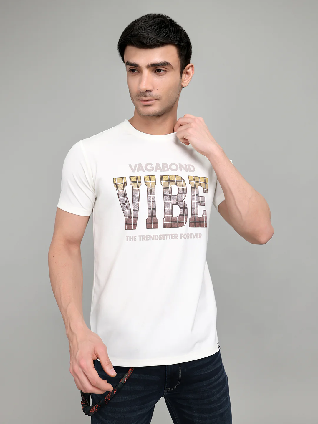 Men White Printed Round Neck Half Sleeve T-Shirt