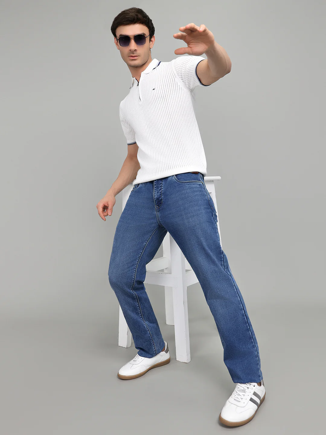 Men White Self Design Collar Half Sleeve T-Shirt - Image 6
