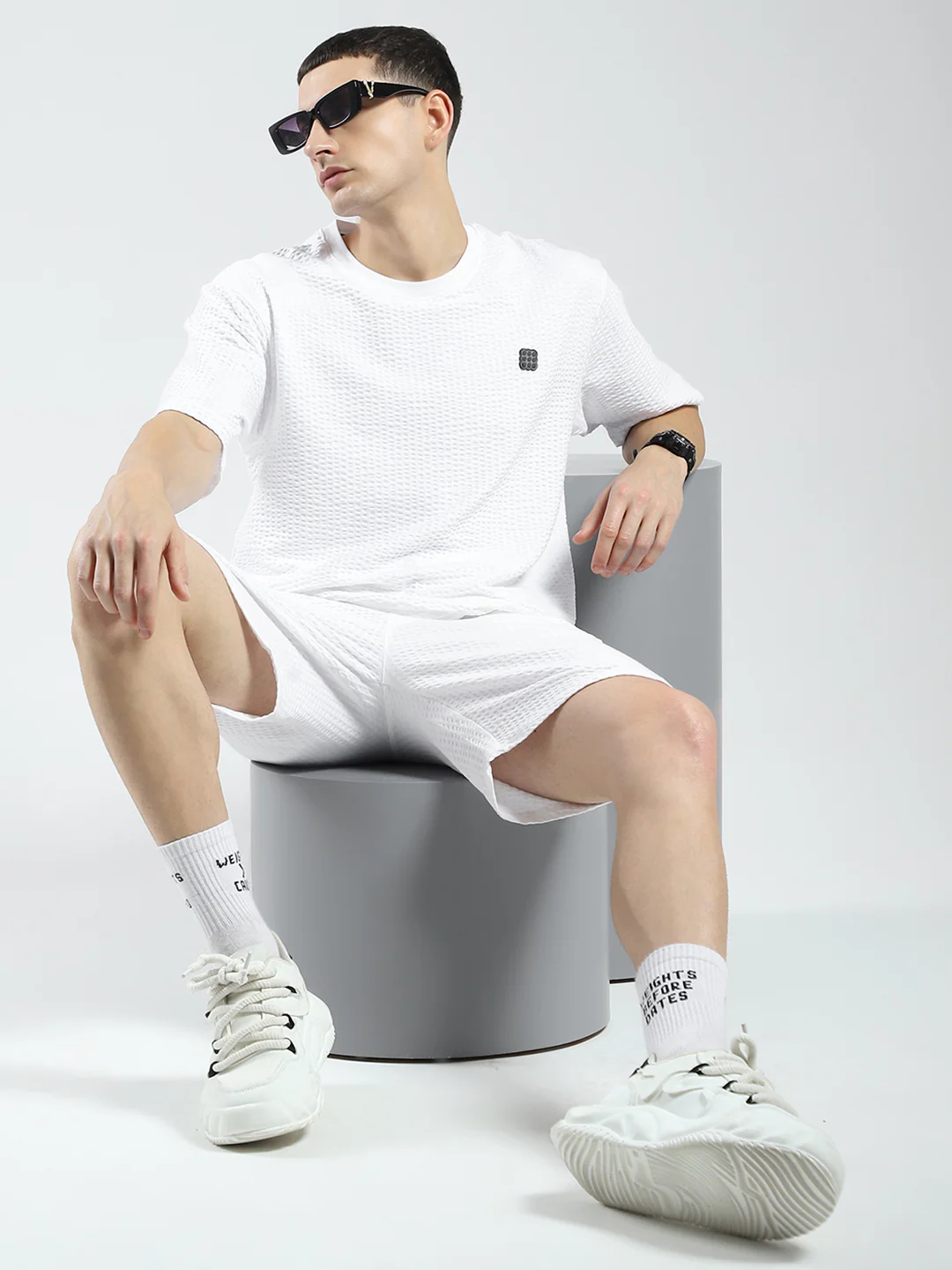 Rock.it Men White Self Design Round Neck Half Sleeve Shorts Set - Image 2