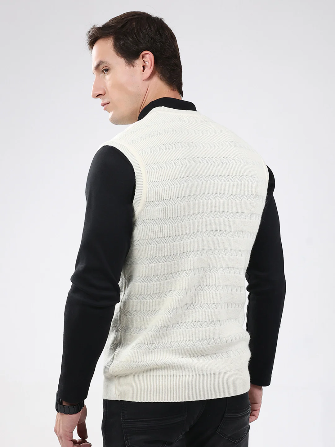 Men White Self Design V Neck Sleeveless Sweater - Image 5