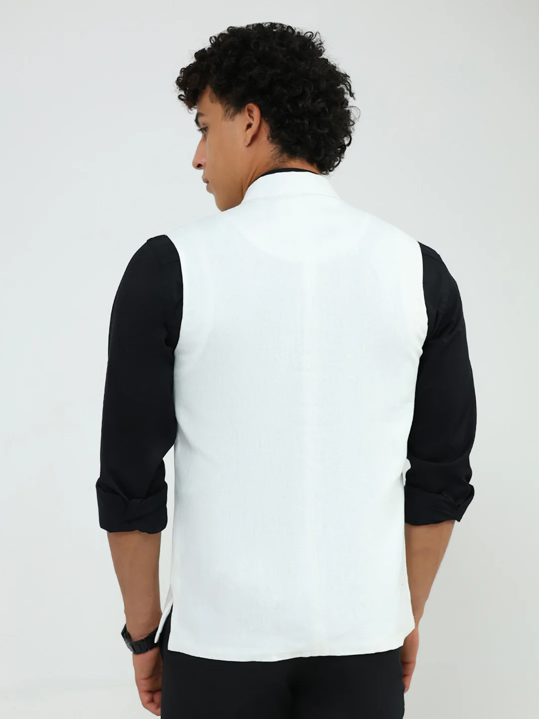 Men White Solid Band Neck Sleeveless Nehru Jacket - Image 5