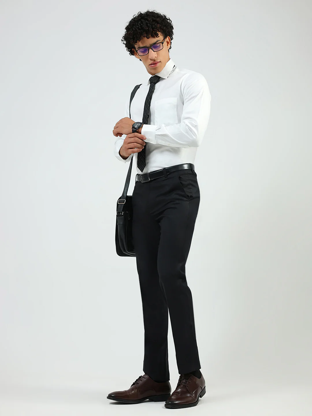 Men White Solid Collar Full Sleeve Shirt - Image 2