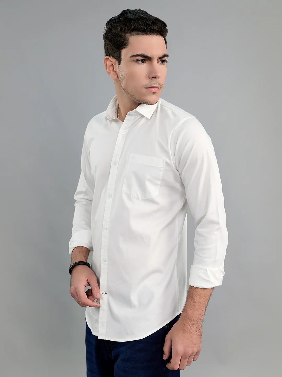 Men White Solid Collar Full Sleeve Shirt - Image 2
