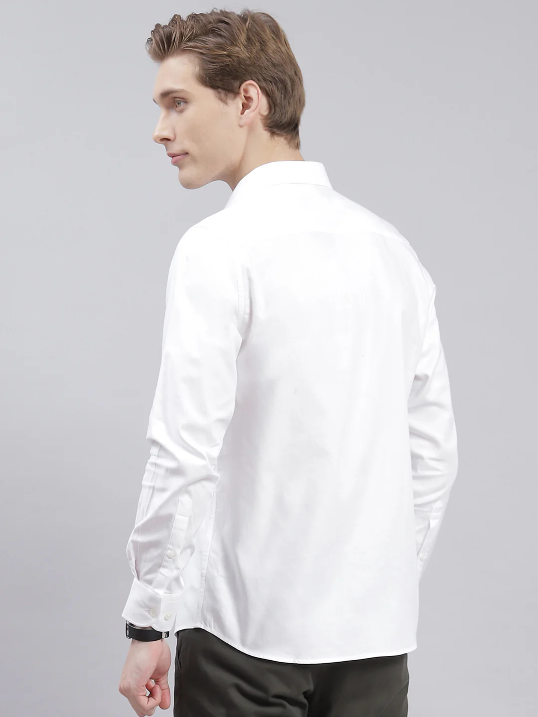 Men White Solid Collar Full Sleeve Shirts - Image 5