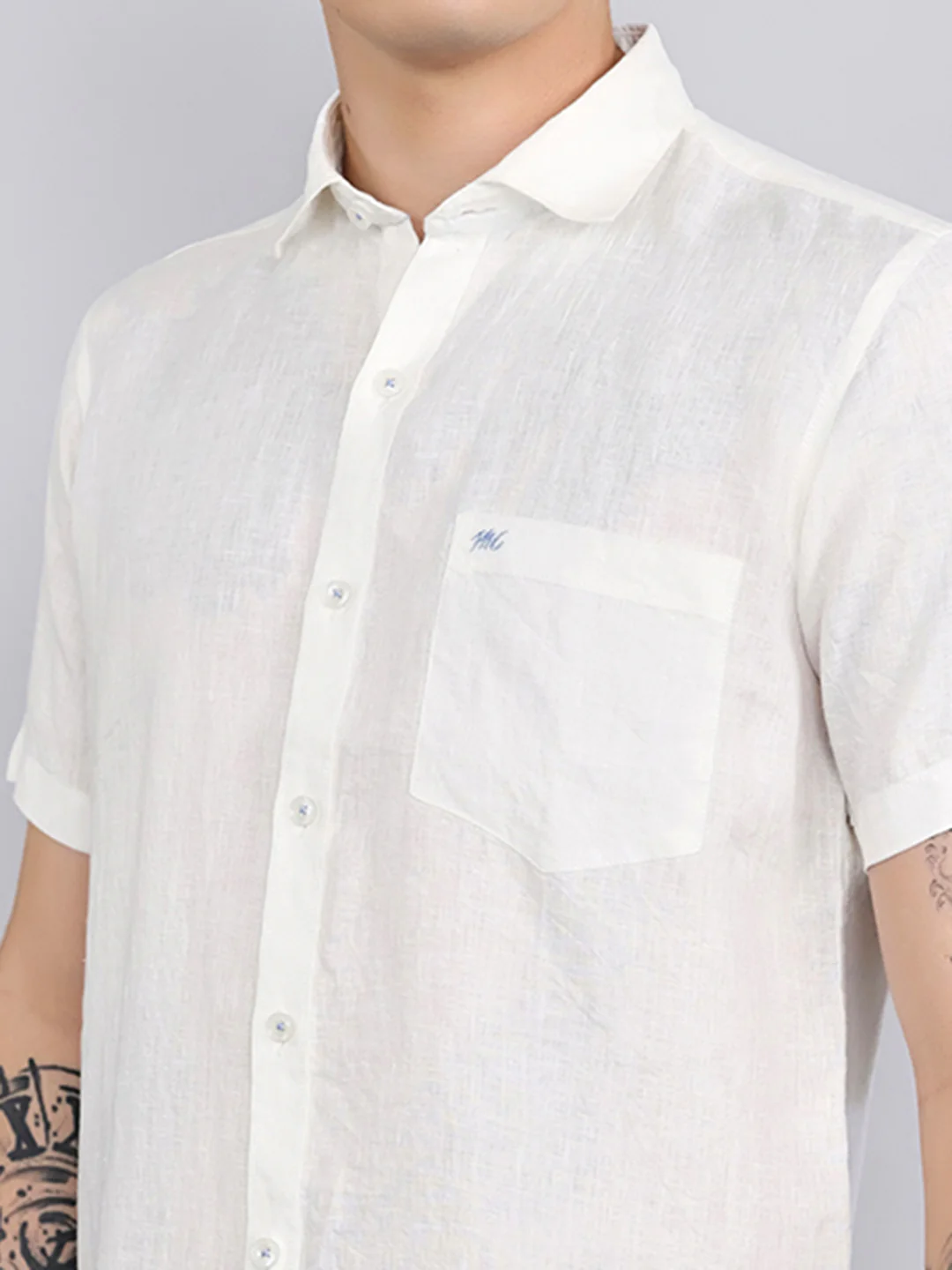 Men White Solid Collar Half Sleeve Shirt - Image 5
