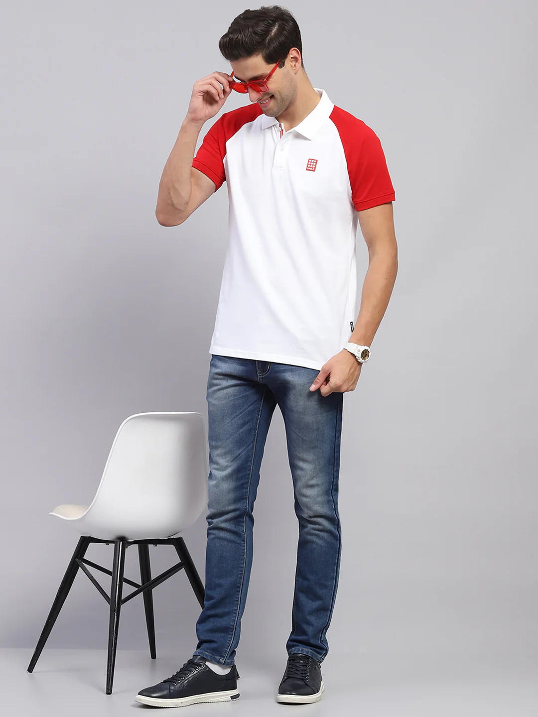 Rock.it Men White Solid Collar Half Sleeve T-Shirt - Image 2