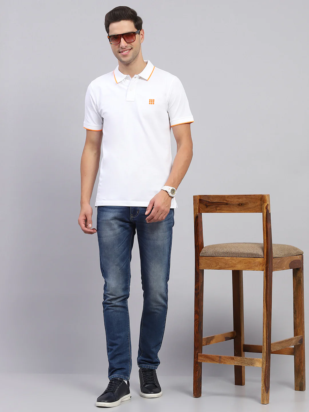 Rock.it Men White Solid Collar Half Sleeve T-Shirt - Image 2