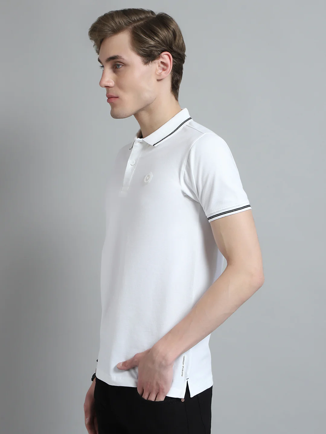 Men White Solid Collar Half Sleeve T-Shirt - Image 3