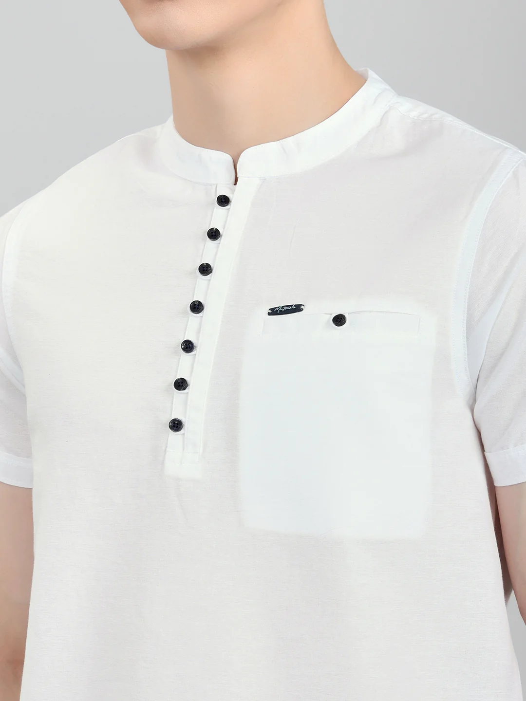 Men White Solid Henley Neck Half Sleeve Kurta - Image 4