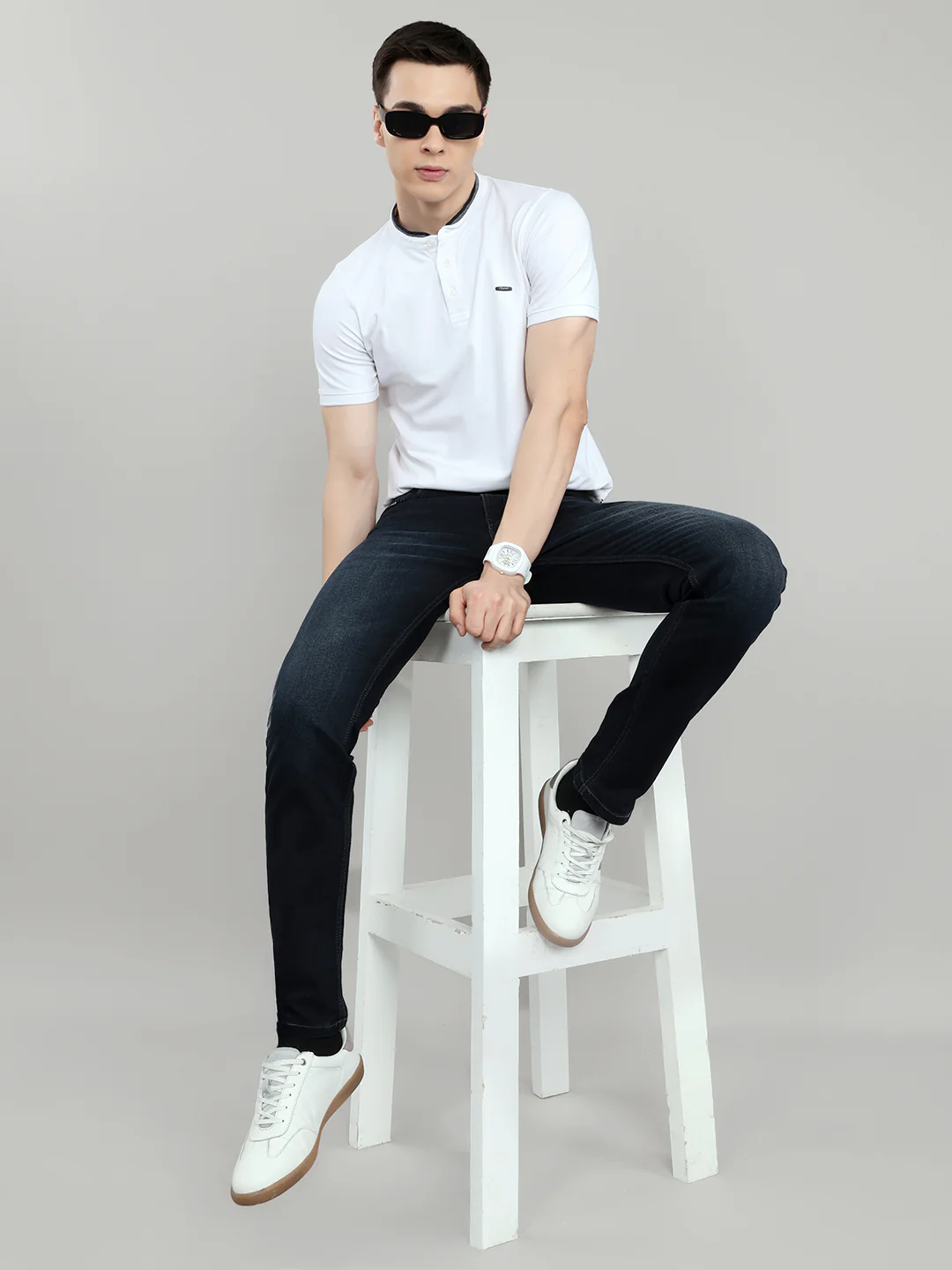 Men White Solid Henley Neck Half Sleeve T-Shirt - Image 7