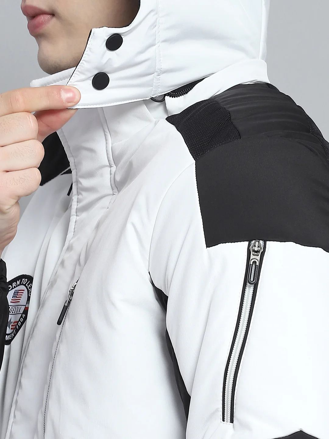 Men White Solid Hooded Full Sleeve Jacket - Image 7