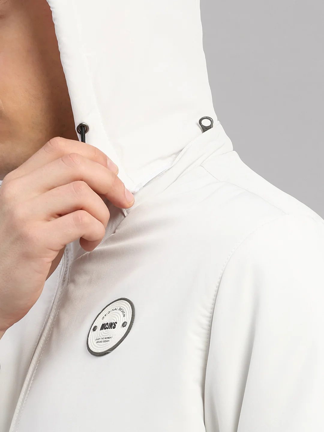 Men White Solid Hooded Full Sleeve Jacket - Image 8