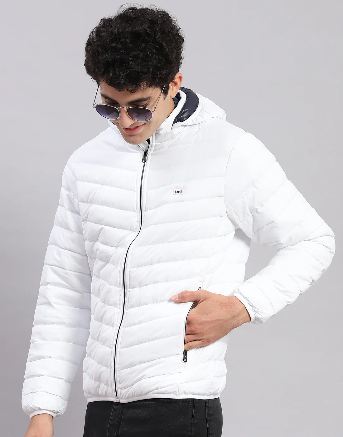 Men White Solid Hooded Full Sleeve Jackets - Image 3