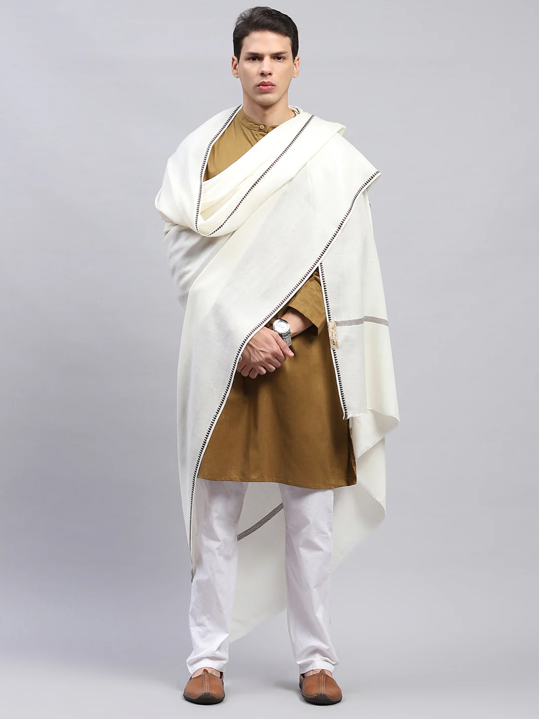 Men White Solid Lohi Shawl - Image 3