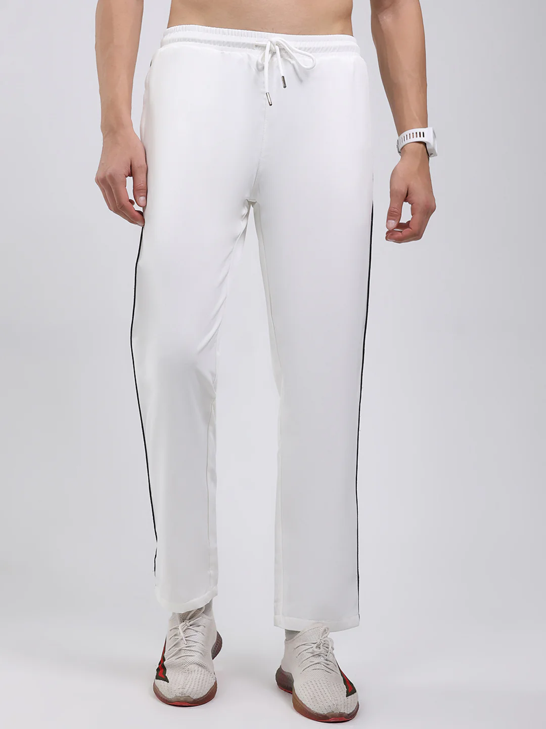 Men White Solid Mock Neck Full Sleeve Winter Tracksuit - Image 8