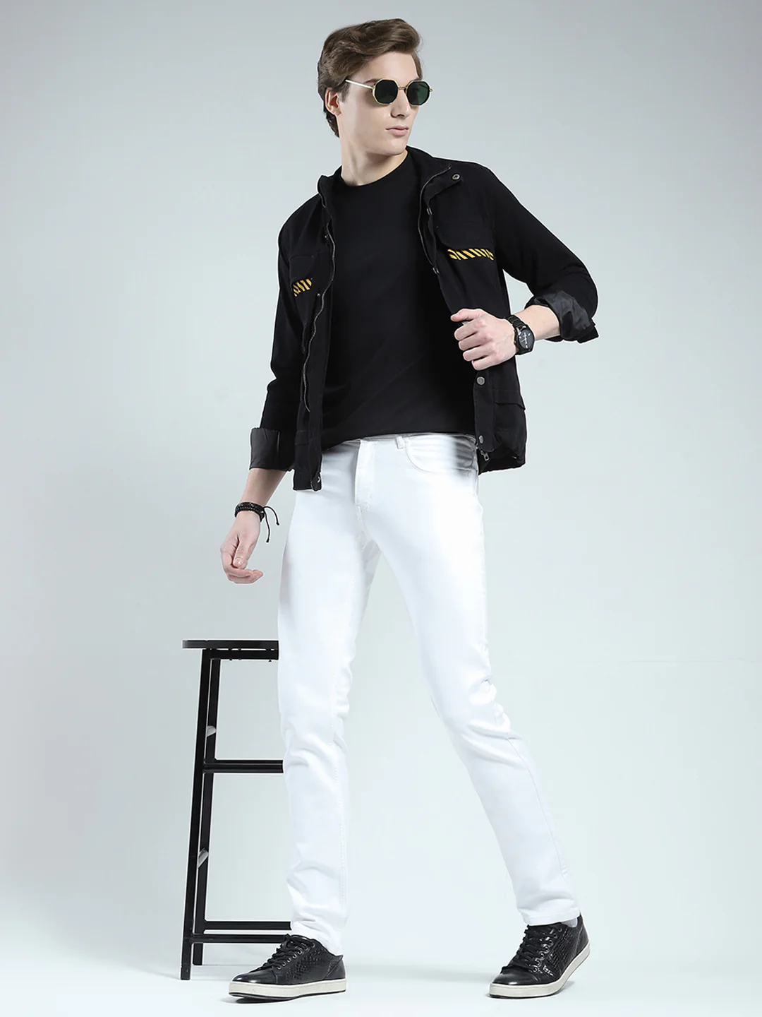 Men White Solid Narrow Fit Denim - Image 2