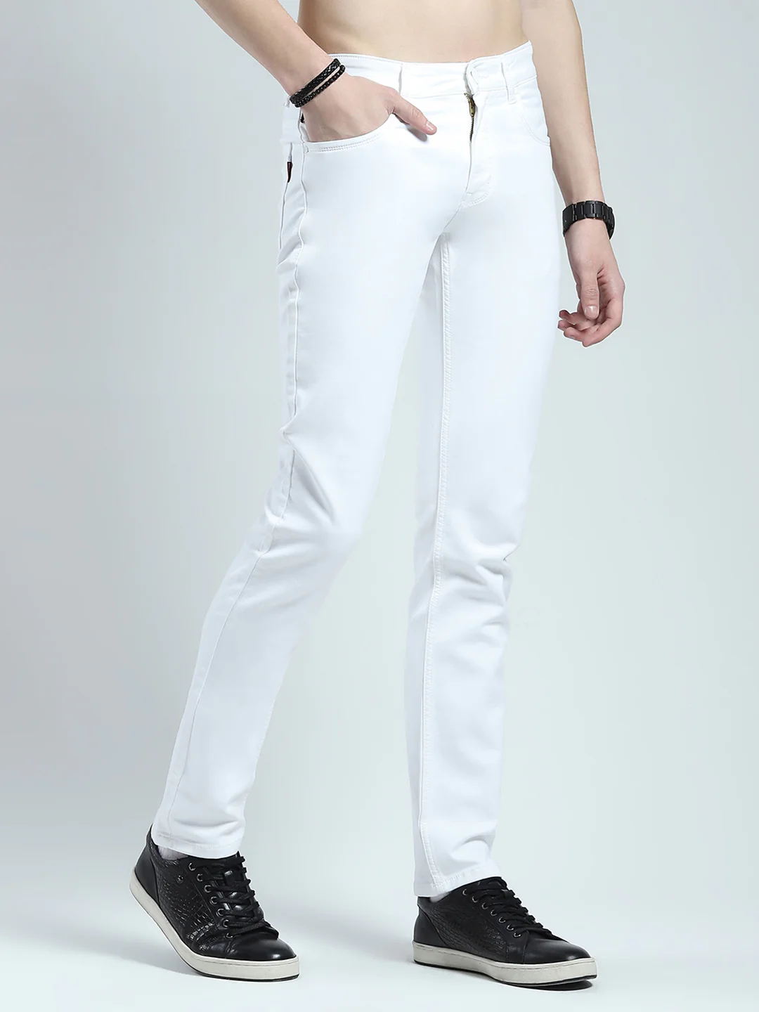 Men White Solid Narrow Fit Denim - Image 4