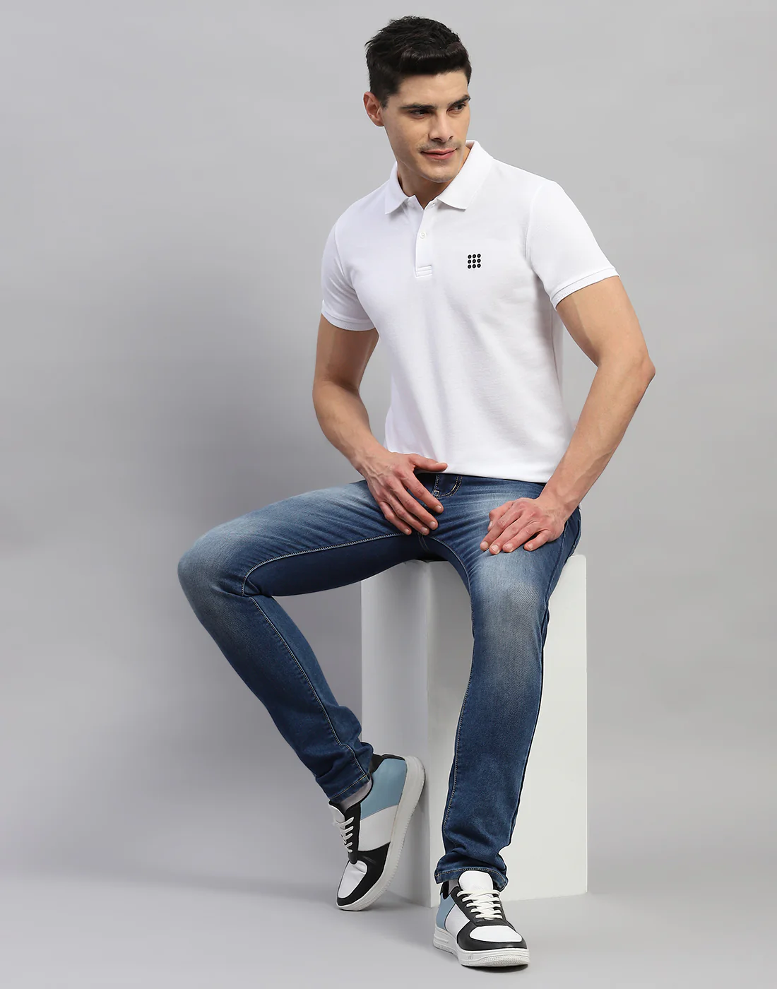 Rock.it Men White Solid Polo Collar Half Sleeve T-Shirt - Image 2