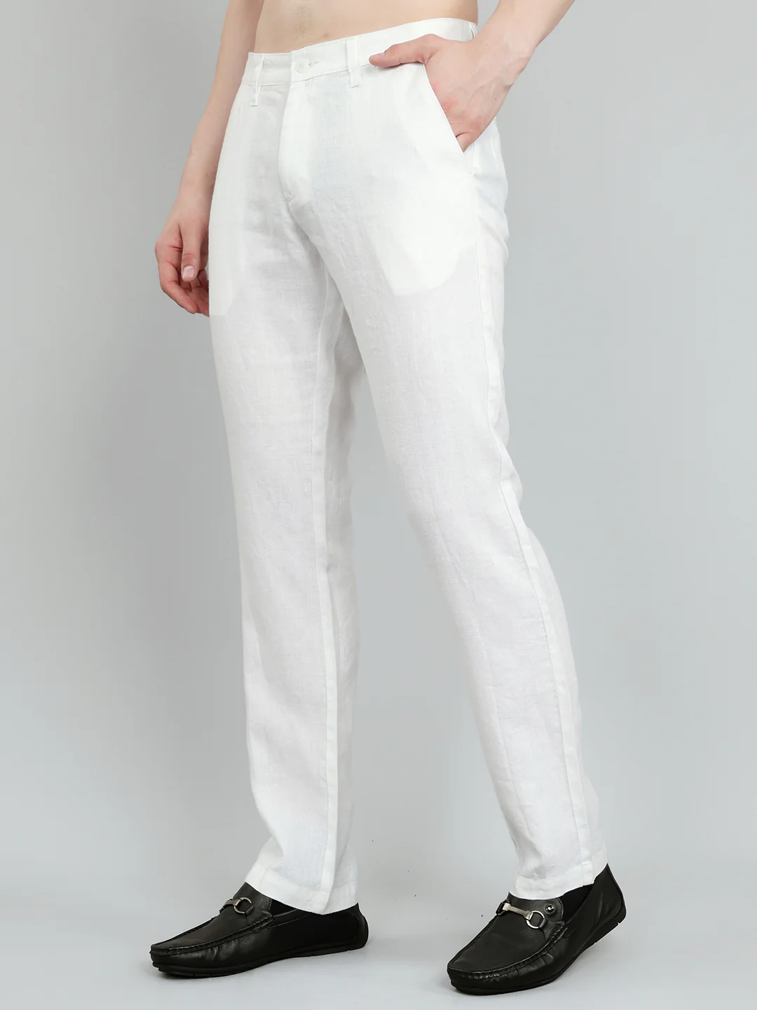 Men White Solid Regular Fit Trouser - Image 2