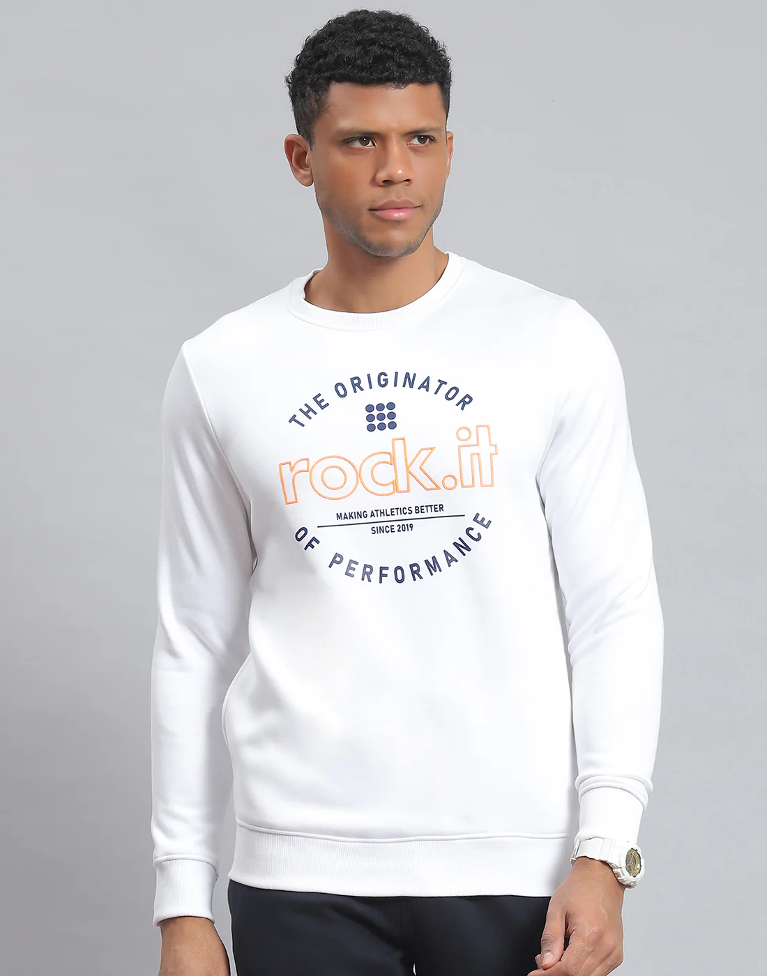Rock.it Men White Solid Round Neck Full Sleeve Sweatshirt