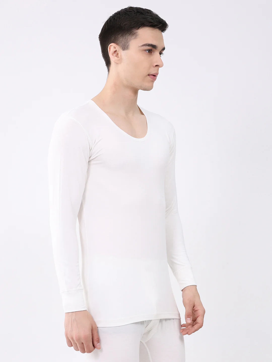 Men White Solid Round Neck Full Sleeve Thermal Vest - Image 4