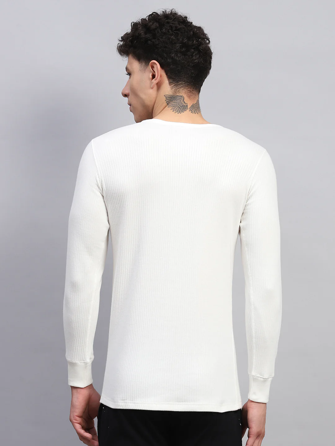 Men White Solid Round Neck Full Sleeve Thermal Vest - Image 5