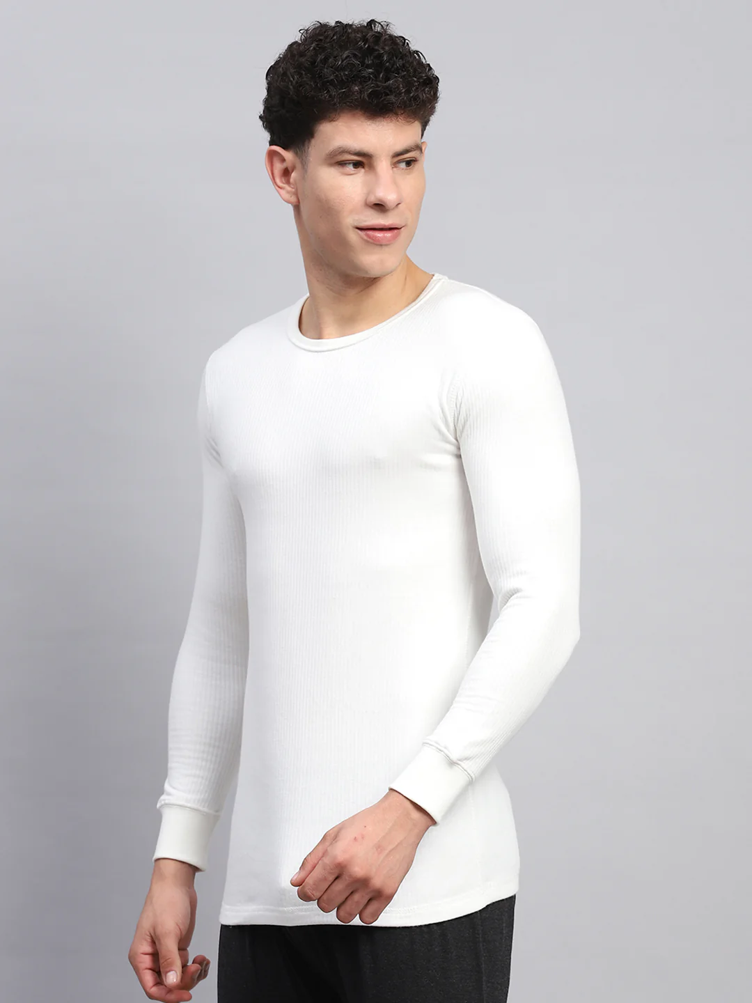 Men White Solid Round Neck Full Sleeve Thermal Vest - Image 3