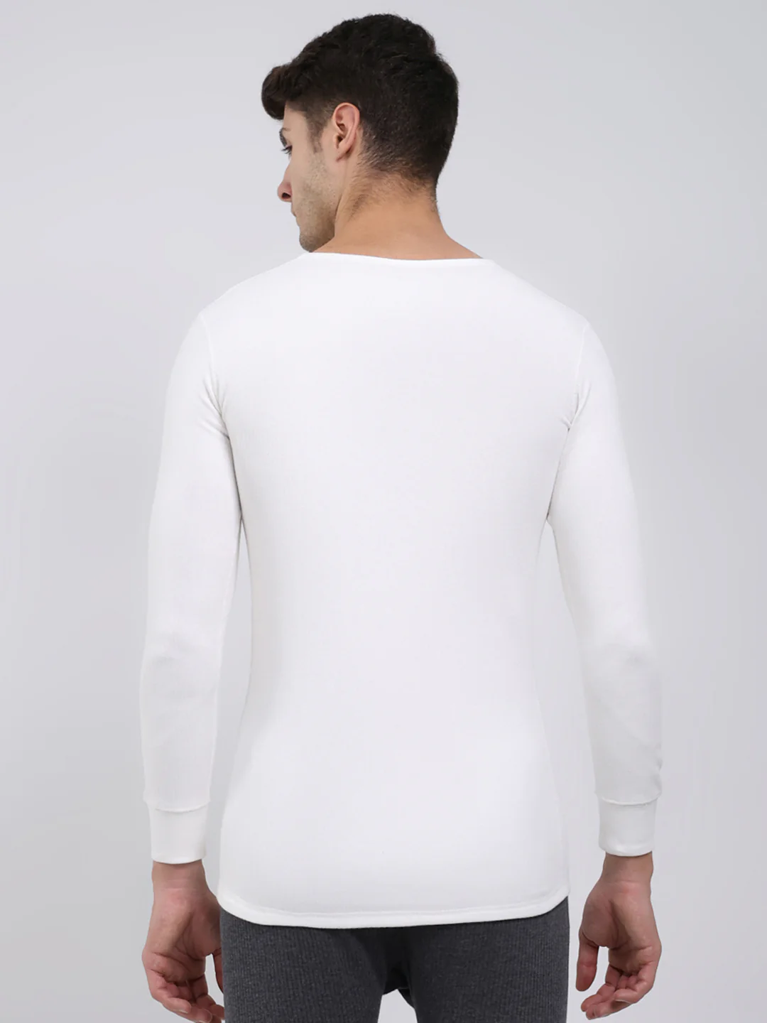 Men White Solid Round Neck Full Sleeve Thermal Vest - Image 5