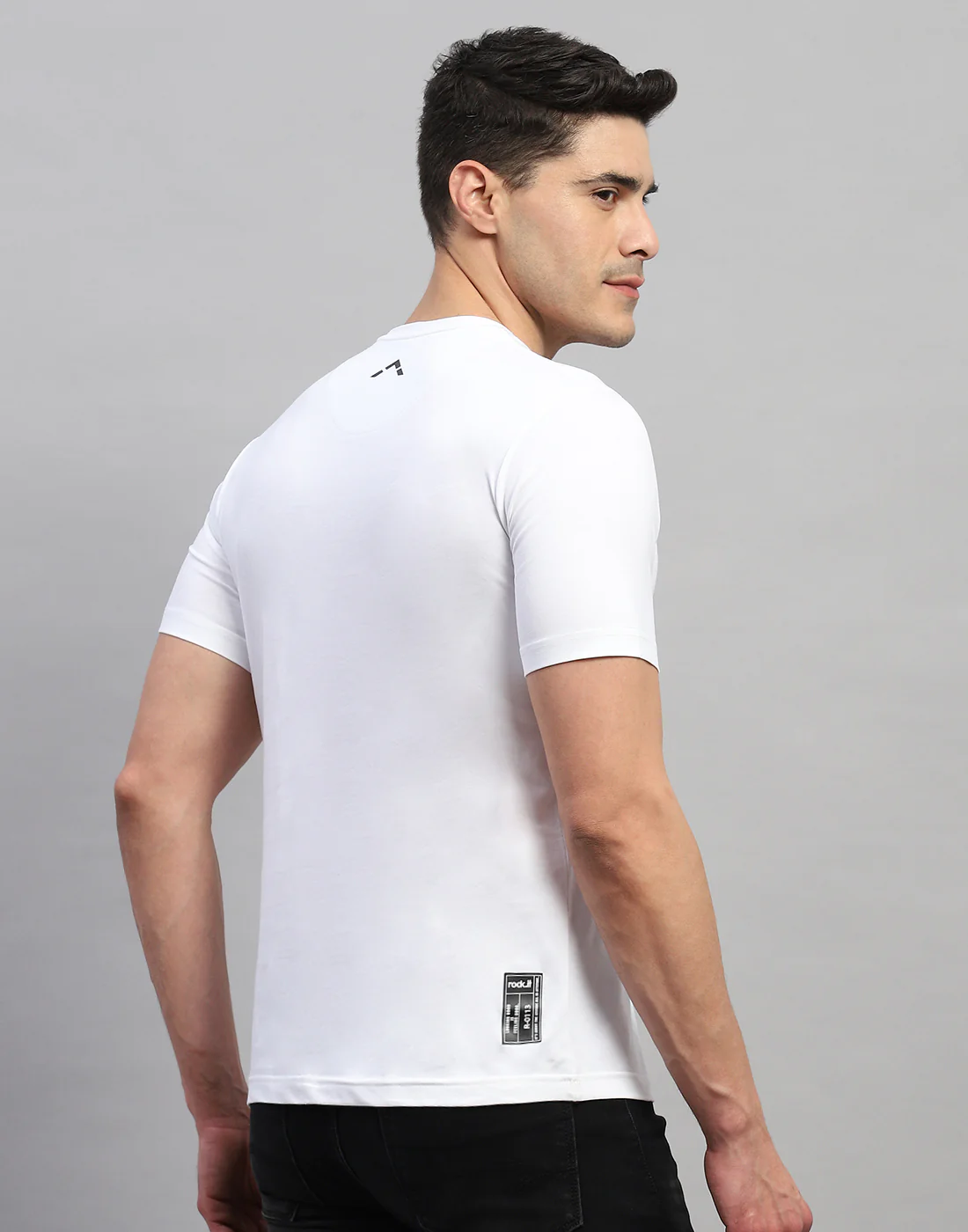 Rock.it Men White Solid Round Neck Half Sleeve T-Shirt - Image 5