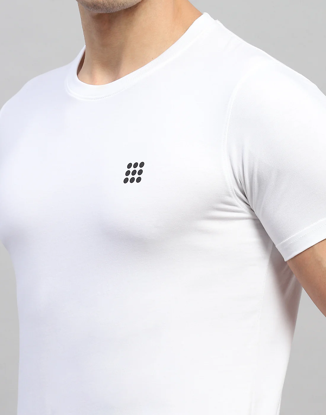 Rock.it Men White Solid Round Neck Half Sleeve T-Shirt - Image 6