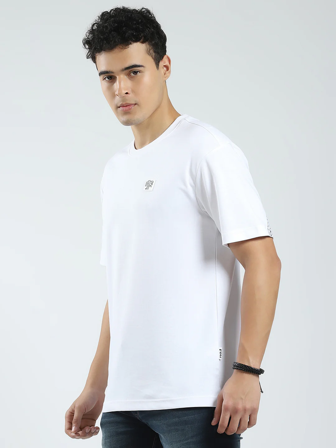 Rock.it Men White Solid Round Neck Half Sleeve T-Shirt - Image 3