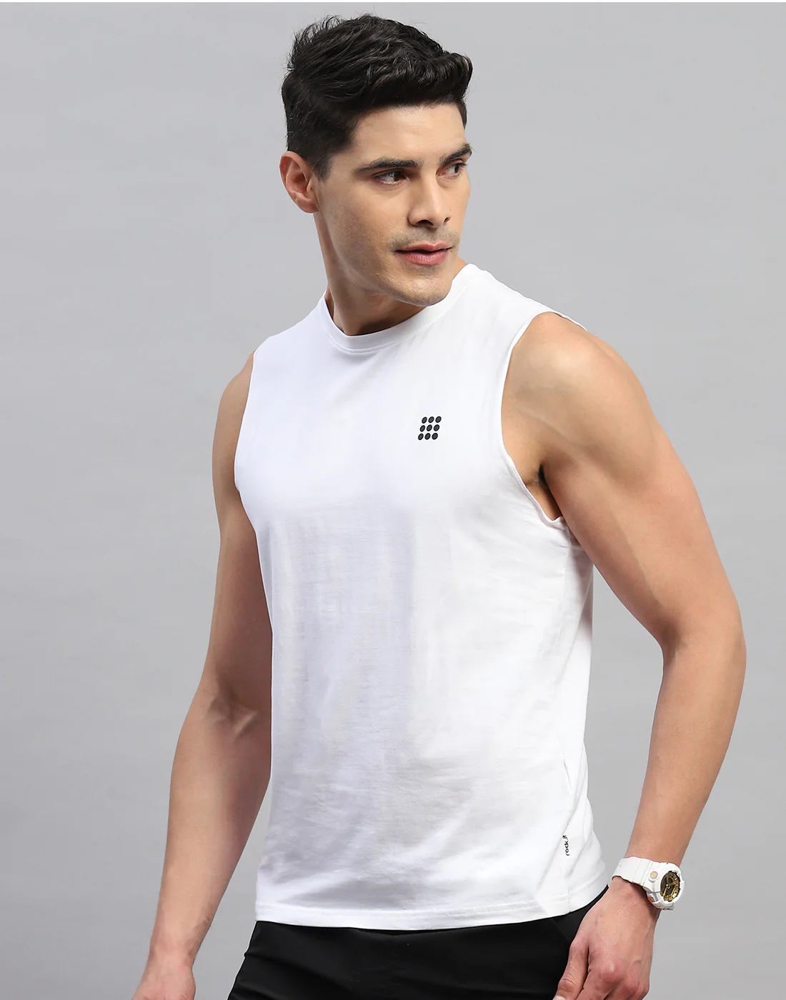Rock.it Men White Solid Round Neck Sleeveless T-Shirt - Image 3