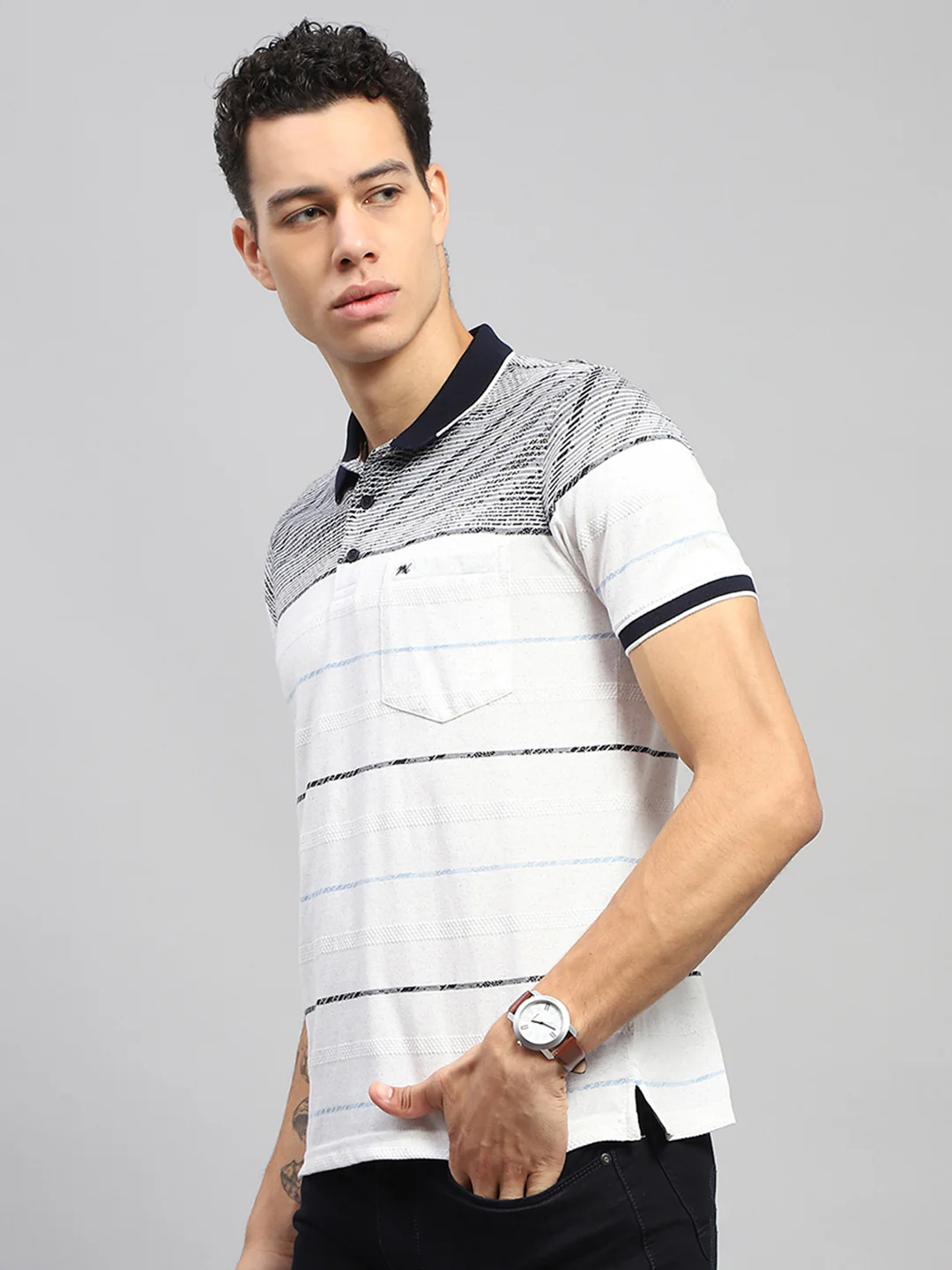 Men White Stripe Collar Half Sleeve T-Shirt - Image 3