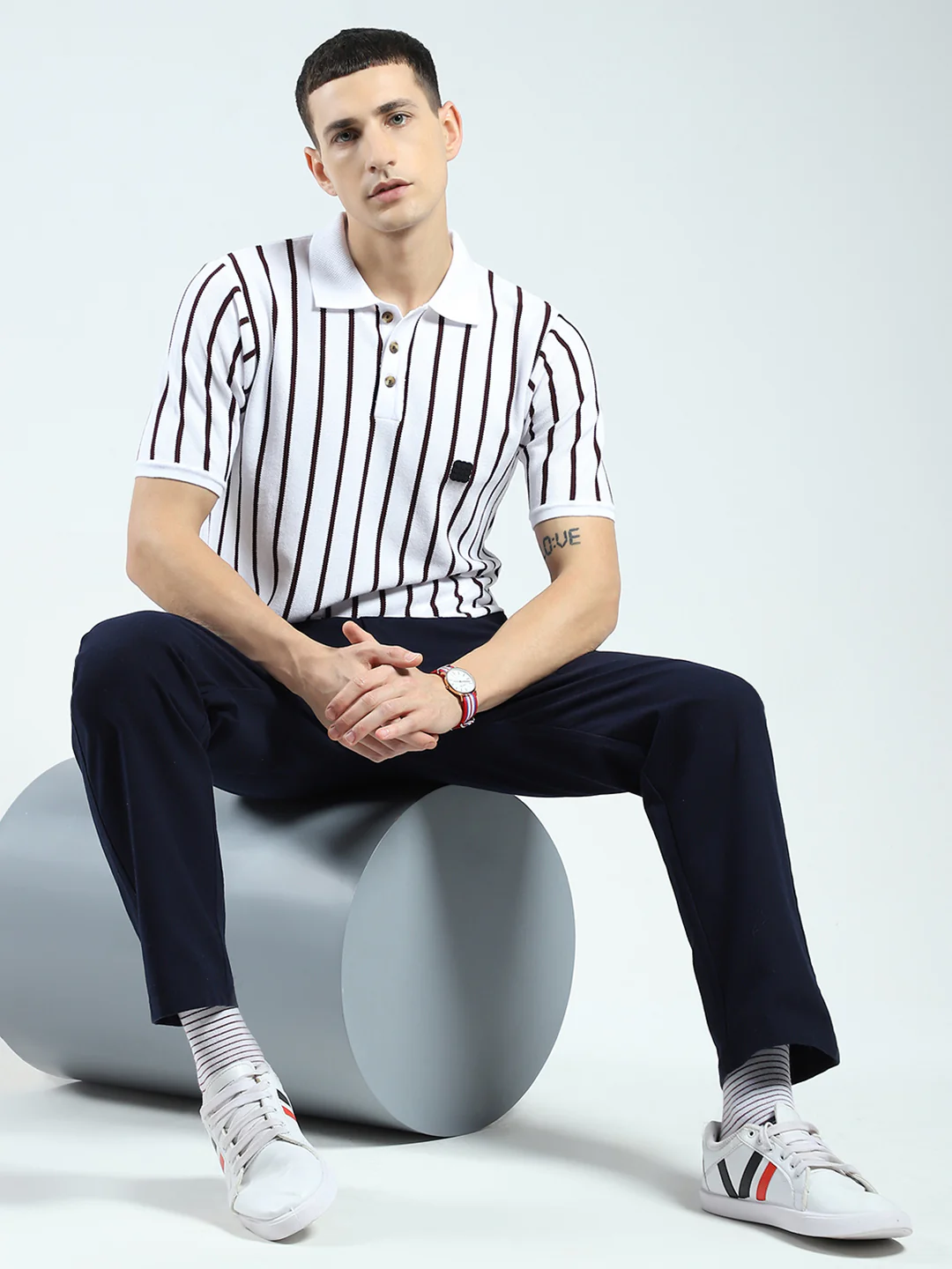 Rock.it Men White Stripe Collar Half Sleeve T-Shirt - Image 2
