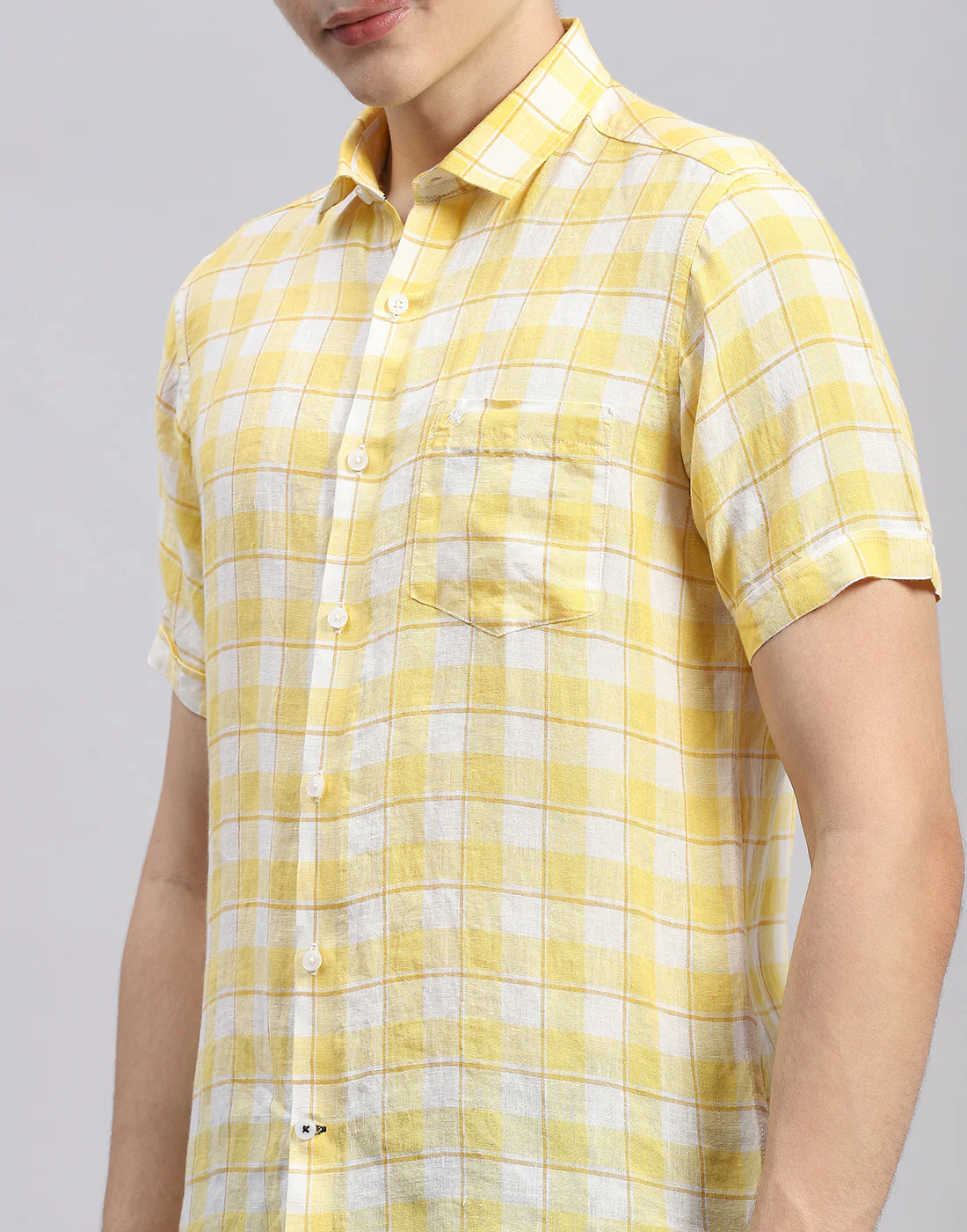 Men Yellow Check Collar Half Sleeve Linen Shirt - Image 7