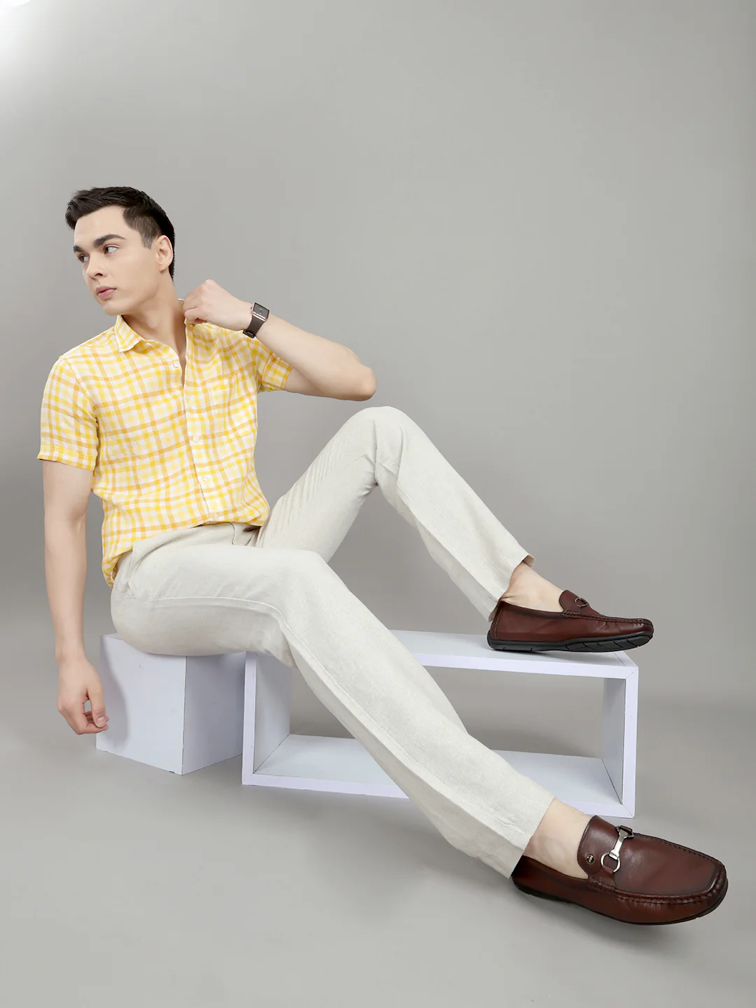Men Yellow Check Collar Half Sleeve Shirt - Image 6
