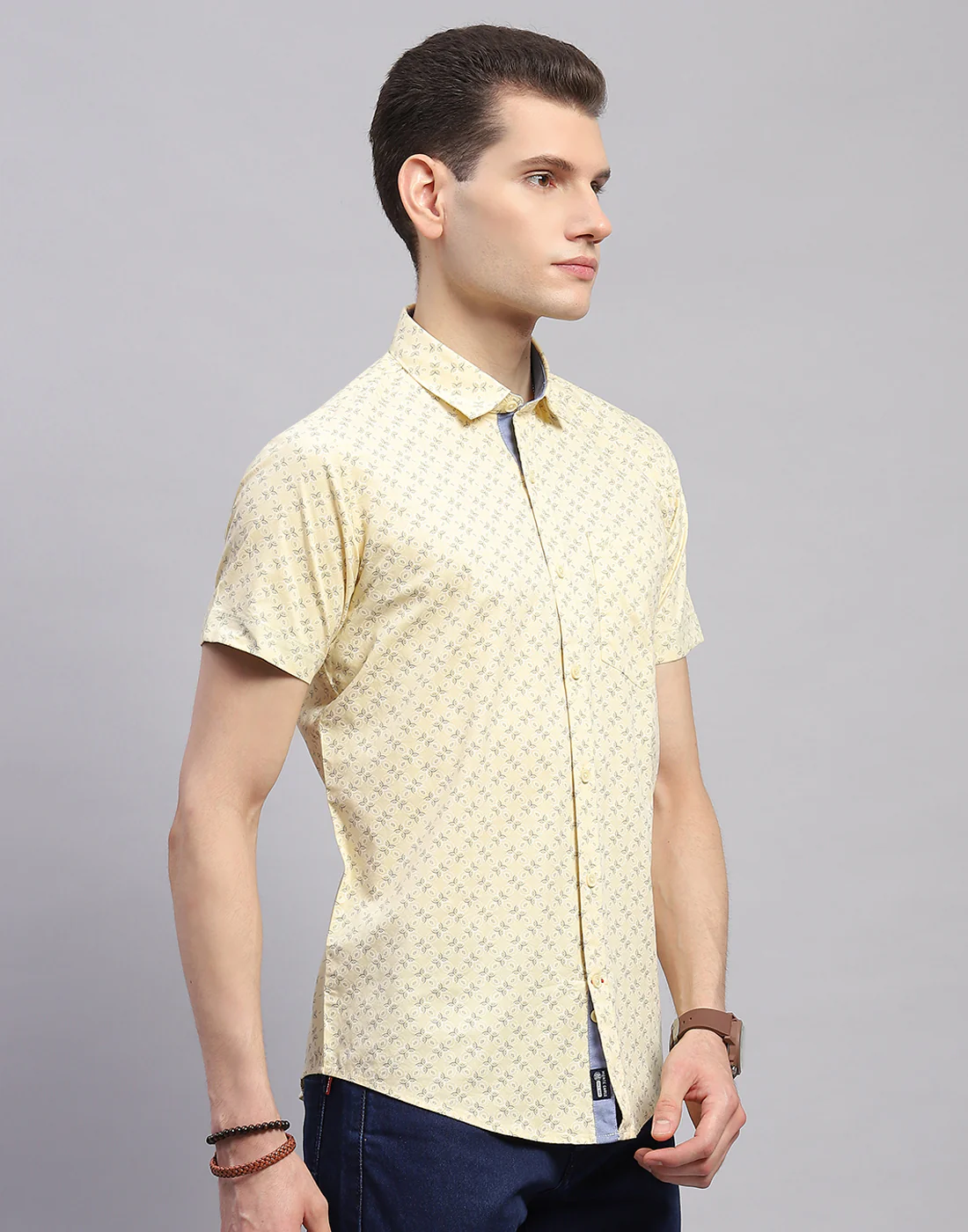 Men Yellow Printed Collar Half Sleeve Shirt - Image 4
